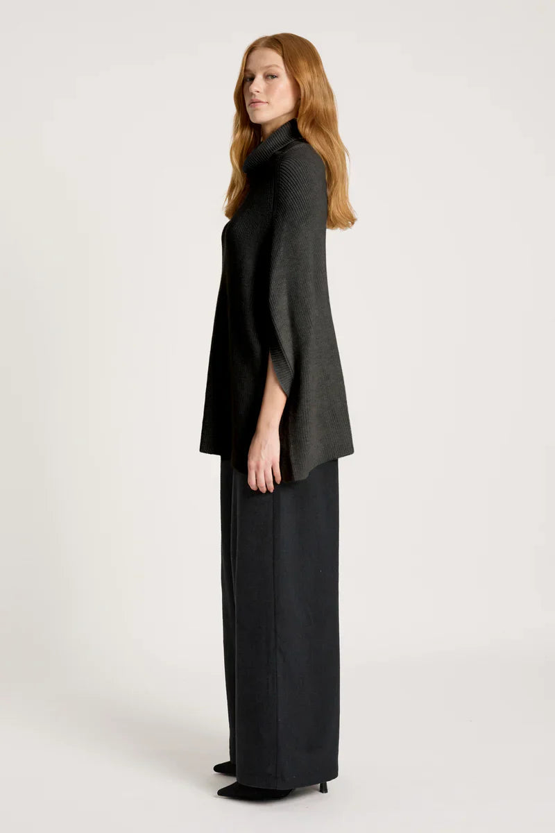 Berber Poncho / Char